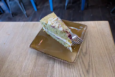 Warrens Bakery photo 4