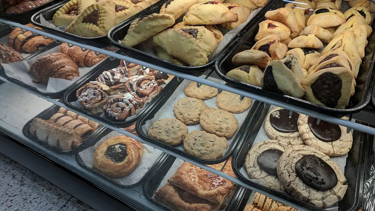 Warrens Bakery – bakery in Bishopsgate Without, London